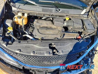 Zdjęcie 12 z 12 samochodu: 2018 CHRYSLER PACIFICA TOURING L PLUS VIN:2C4RC1EG2JR293448 - miniatura