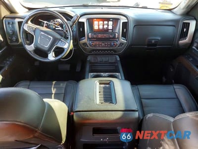 Zdjęcie 8 z 12 samochodu: 2018 GMC SIERRA K1500 DENALI VIN:3GTU2PEJ0JG351008 - miniatura