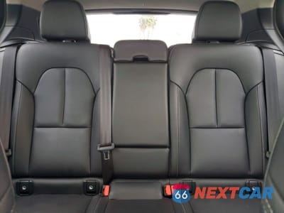 Zdjęcie 10 z 14 samochodu: 2025 VOLVO XC40 CORE VIN:YV4L12UJ5S2477083 - miniatura