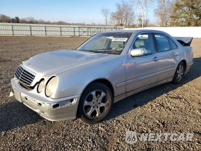 2002 MERCEDES-BENZ E 320 WDBJF65J52B421869 - główne zdjęcie licytacji z USA - miniatura