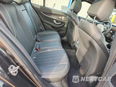 Zdjęcie 10 z 13 samochodu: 2021 MERCEDES-BENZ E 350 4MATIC VIN:W1KZF8EB5MA969376 - miniatura