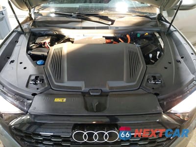 Zdjęcie 12 z 13 samochodu: 2024 AUDI Q8 E-TRON PREMIUM VIN:WA14AAGE5RB064682 - miniatura