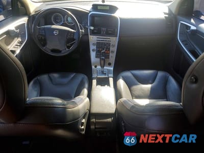 Zdjęcie 8 z 11 samochodu: 2010 VOLVO XC60 T6 VIN:YV4992DZXA2119968 - miniatura