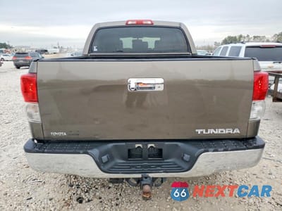Zdjęcie 6 z 12 samochodu: 2011 TOYOTA TUNDRA CREWMAX SR5 VIN:5TFEY5F19BX114181 - miniatura