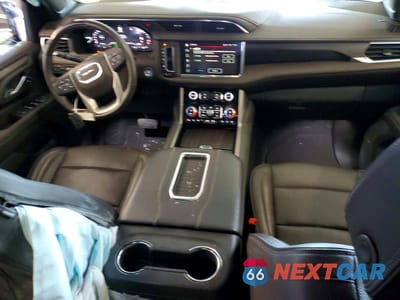 Zdjęcie 8 z 12 samochodu: 2023 GMC YUKON XL DENALI VIN:1GKS2JKT2PR374281 - miniatura