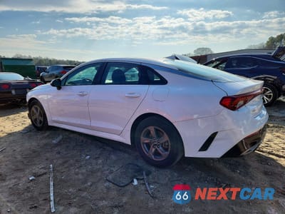 Drugie zdjęcie samochodu z przodu: 2023 KIA K5 LXS VIN:5XXG14J24PG203615 - miniatura