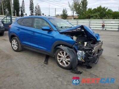 Czwarte zdjęcie samochodu z boku: 2020 HYUNDAI TUCSON SE VIN:KM8J23A49LU233479 - miniatura