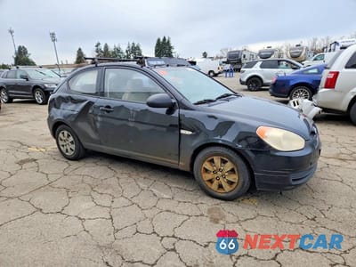Czwarte zdjęcie samochodu z boku: 2008 HYUNDAI ACCENT VIN:KMHCM36C38U097988 - miniatura