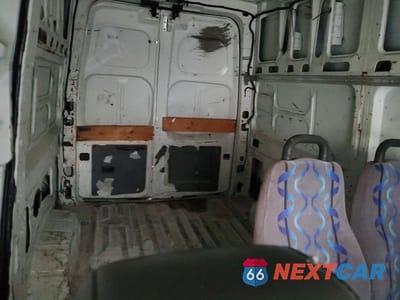 Zdjęcie 11 z 13 samochodu: 2015 NISSAN NV 2500 DELIVERY VAN VIN:1N6BF0LY5FN806627 - miniatura