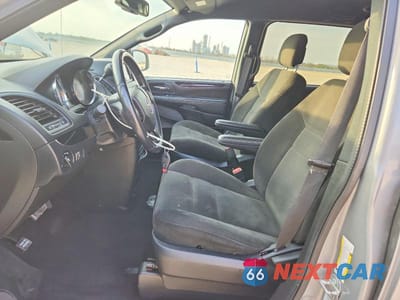 Zdjęcie 7 z 13 samochodu: 2016 DODGE GRAND CARAVAN SE VIN:2C4RDGBG5GR348133 - miniatura