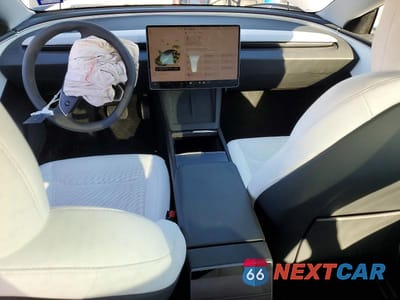 Zdjęcie 8 z 13 samochodu: 2025 TESLA MODEL 3 VIN:5YJ3E1EA4SF035327 - miniatura