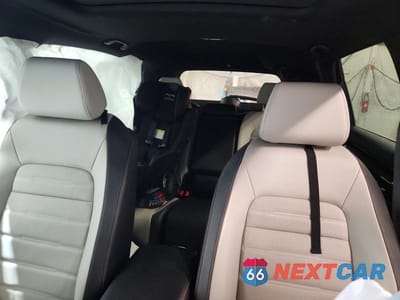 Zdjęcie 10 z 13 samochodu: 2025 HONDA CR-V SPORT TOURING VIN:2HKRS6H92SH804782 - miniatura