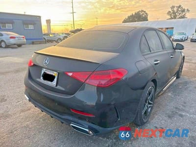 Czwarte zdjęcie samochodu z boku: 2023 MERCEDES-BENZ C 300 VIN:W1KAF4GB7PR137904 - miniatura