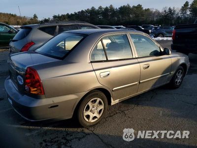 Trzecie zdjęcie samochodu z tyłu: 2004 HYUNDAI ACCENT GL VIN:KMHCG45C14U513691 - miniatura