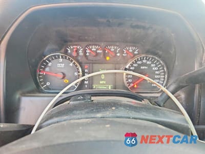 Zdjęcie 9 z 11 samochodu: 2016 GMC SIERRA K3500 VIN:1GD22VEG6GZ346903 - miniatura