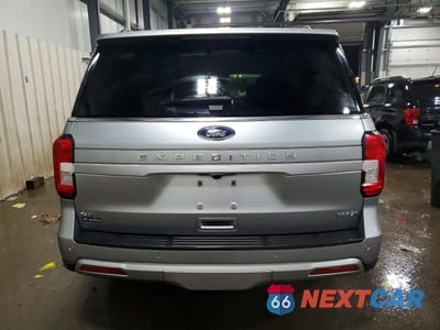 Zdjęcie 6 z 14 samochodu: 2022 FORD EXPEDITION MAX XLT VIN:1FMJK1JT9NEA53458 - miniatura