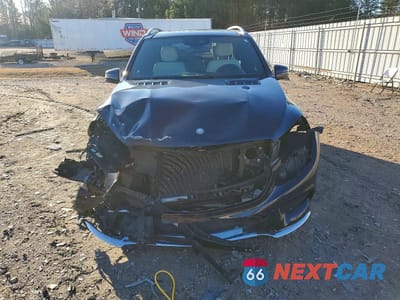 Piąte zdjęcie samochodu w środku: 2017 MERCEDES-BENZ GLE 350 VIN:4JGDA5JB6HA854150 - miniatura