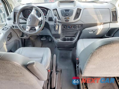 Zdjęcie 8 z 13 samochodu: 2018 FORD TRANSIT 150 DELIVERY VAN VIN:1FTYE1YM7JKA79271 - miniatura
