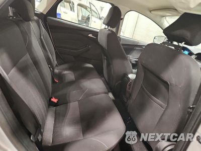 Zdjęcie 10 z 12 samochodu: 2015 FORD FOCUS SE VIN:1FADP3K21FL235873 - miniatura