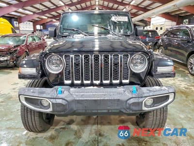 Piąte zdjęcie samochodu w środku: 2023 JEEP WRANGLER SAHARA 4XE VIN:1C4JJXP67PW696061 - miniatura