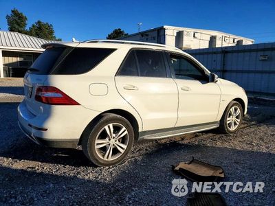 Trzecie zdjęcie samochodu z tyłu: 2012 MERCEDES-BENZ ML 350 4MATIC VIN:4JGDA5HB1CA036033 - miniatura