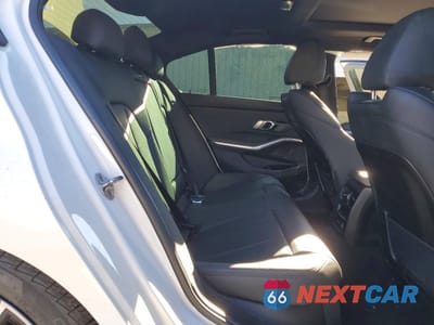 Zdjęcie 10 z 12 samochodu: 2020 BMW 330XI VIN:3MW5R7J00L8B35943 - miniatura