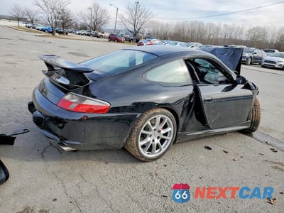 Trzecie zdjęcie samochodu z tyłu: 2004 PORSCHE 911 GT3 VIN:WP0AC29974S692695 - miniatura