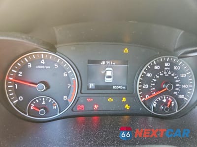 Zdjęcie 9 z 14 samochodu: 2019 KIA OPTIMA LX VIN:5XXGT4L34KG346508 - miniatura