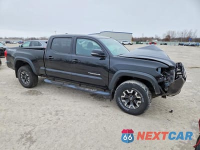 Czwarte zdjęcie samochodu z boku: 2017 TOYOTA TACOMA DOUBLE CAB VIN:3TMDZ5BN8HM013407 - miniatura