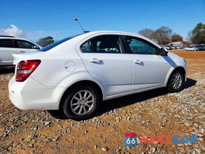 Trzecie zdjęcie samochodu z tyłu: 2018 CHEVROLET SONIC LT VIN:1G1JD5SHXJ4121176 - miniatura