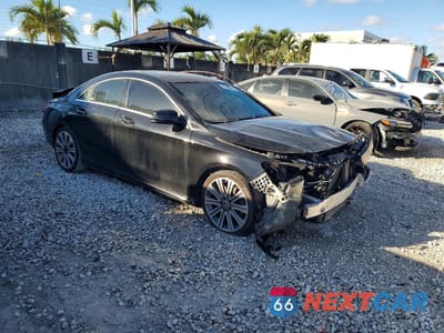 Czwarte zdjęcie samochodu z boku: 2018 MERCEDES-BENZ CLA 250 VIN:WDDSJ4EB2JN610399 - miniatura