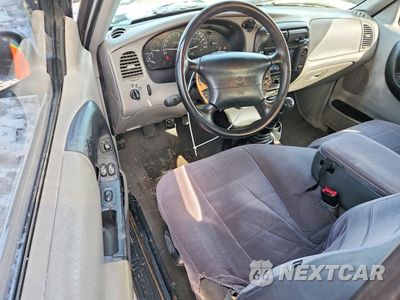 Zdjęcie 8 z 12 samochodu: 1999 MAZDA B3000 CAB PLUS VIN:4F4ZR17V5XTM36878 - miniatura
