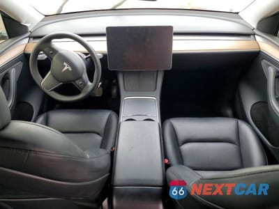 Zdjęcie 8 z 14 samochodu: 2023 TESLA MODEL Y VIN:7SAYGAEE1PF881184 - miniatura