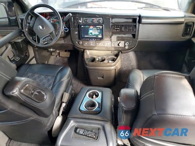 Zdjęcie 8 z 16 samochodu: 2024 CHEVROLET EXPRESS G2500 VIN:1GCWGBF74R1232100 - miniatura