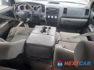 Zdjęcie 8 z 12 samochodu: 2011 TOYOTA TUNDRA DOUBLE CAB SR5 VIN:5TFUM5F16BX022422 - miniatura