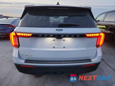 Zdjęcie 6 z 13 samochodu: 2025 FORD EXPLORER ACTIVE VIN:1FMUK7DH4SGB27943 - miniatura