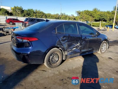 Trzecie zdjęcie samochodu z tyłu: 2024 TOYOTA COROLLA LE VIN:5YFB4MDE3RP109050 - miniatura
