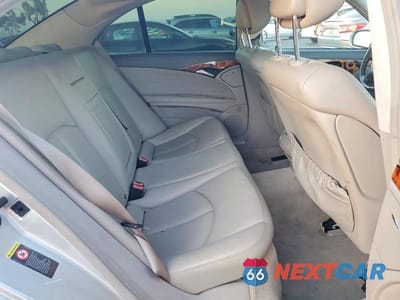 Zdjęcie 10 z 11 samochodu: 2006 MERCEDES-BENZ E 350 VIN:WDBUF56J36A908022 - miniatura