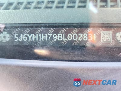 Zdjęcie 13 z 14 samochodu: 2011 HONDA ELEMENT EX VIN:5J6YH1H79BL002831 - miniatura