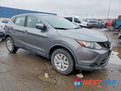 Czwarte zdjęcie samochodu z boku: 2018 NISSAN ROGUE SPORT S VIN:JN1BJ1CPXJW155239 - miniatura
