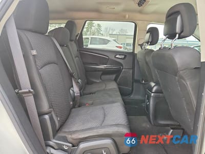 Zdjęcie 11 z 13 samochodu: 2016 DODGE JOURNEY SE VIN:3C4PDCAB1GT120360 - miniatura