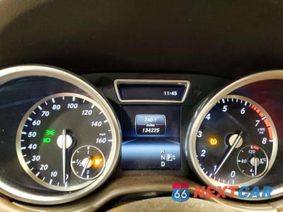 Zdjęcie 9 z 12 samochodu: 2015 MERCEDES-BENZ ML 350 4MATIC VIN:4JGDA5HB1FA549108 - miniatura