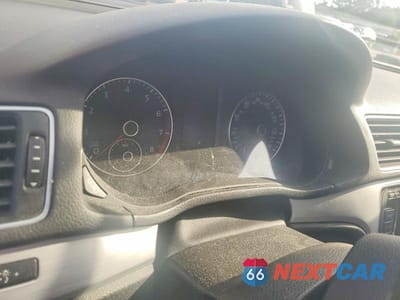 Zdjęcie 9 z 11 samochodu: 2013 VOLKSWAGEN PASSAT SE VIN:1VWBP7A33DC064010 - miniatura