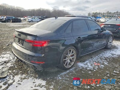 Trzecie zdjęcie samochodu z tyłu: 2018 AUDI S4 PRESTIGE VIN:WAUC4AF46JA233715 - miniatura