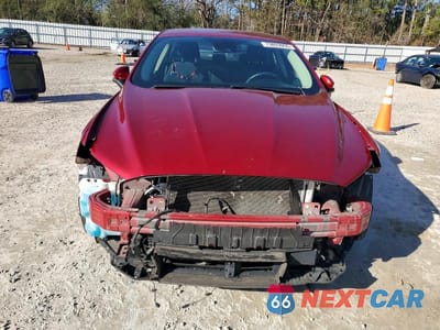 Piąte zdjęcie samochodu w środku: 2019 FORD FUSION SE VIN:3FA6P0HD9KR159394 - miniatura