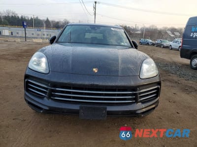 Piąte zdjęcie samochodu w środku: 2019 PORSCHE CAYENNE SE HYBRID VIN:WP1AE2AY4KDA50934 - miniatura