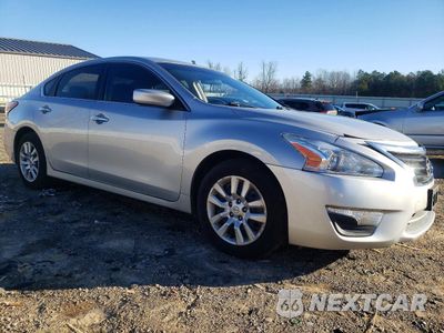 Czwarte zdjęcie samochodu z boku: 2015 NISSAN ALTIMA 2.5 VIN:1N4AL3AP1FN874304 - miniatura