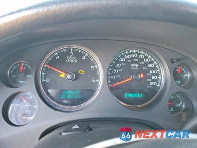 Zdjęcie 9 z 11 samochodu: 2008 CHEVROLET AVALANCHE C1500 VIN:3GNEC12098G106218 - miniatura