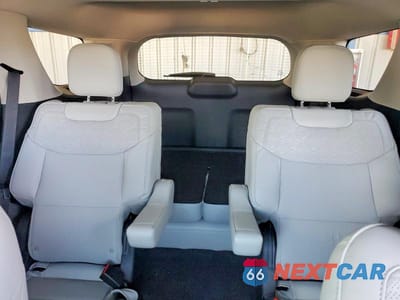Zdjęcie 10 z 13 samochodu: 2025 FORD EXPLORER PLATINUM VIN:1FMWK8HC7SGD01016 - miniatura
