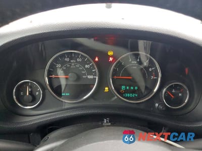 Zdjęcie 9 z 13 samochodu: 2014 JEEP WRANGLER UNLIMITED SPORT VIN:1C4BJWDG2EL126690 - miniatura